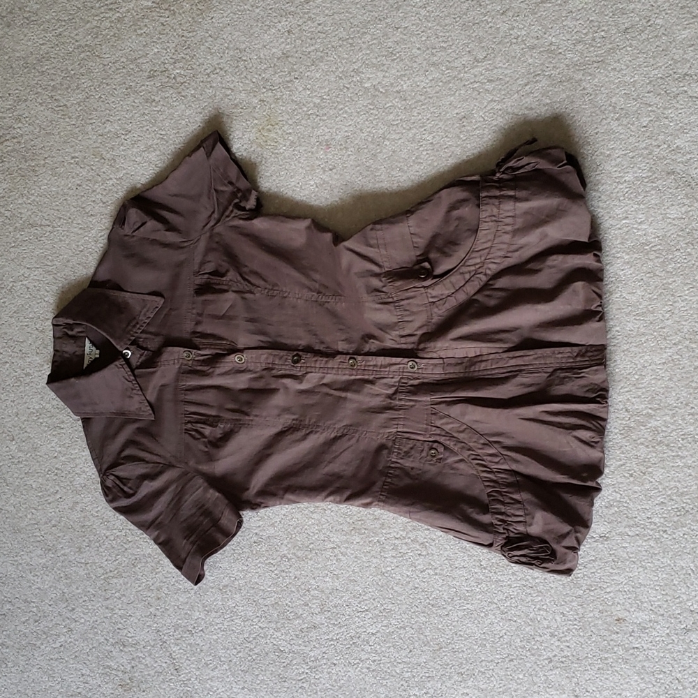 GUC Brown Short Sleeve, Size XS